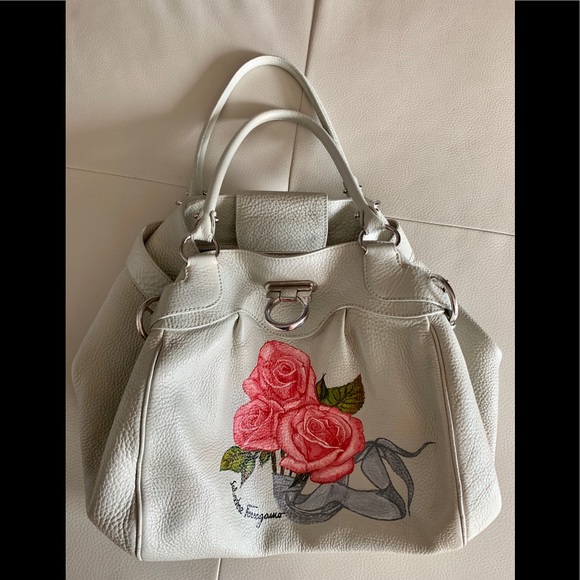 Salvatore Ferragamo large leather bag - Picture 1 of 8